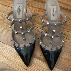 COPY - Valentino Mules